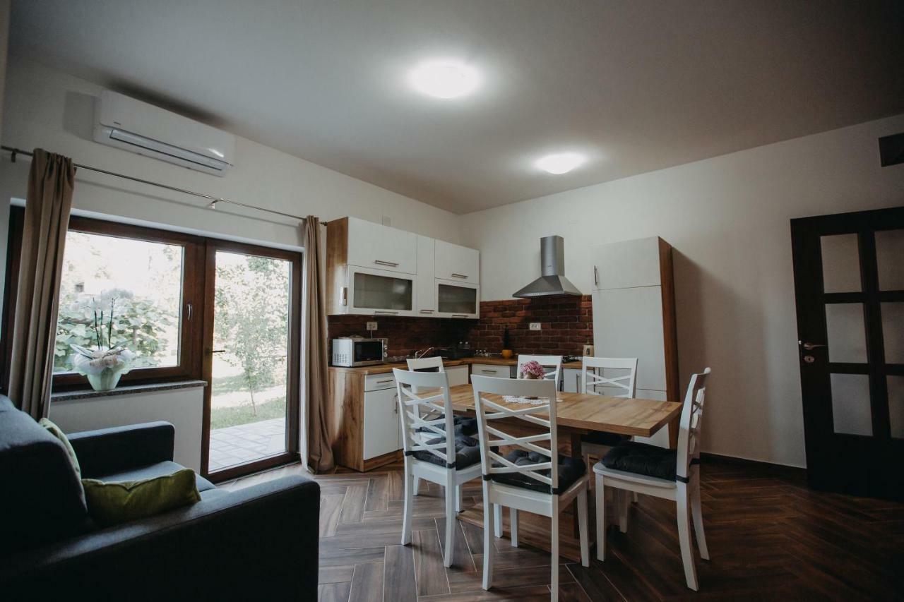 Apartman Vejama 조시프돌 외부 사진