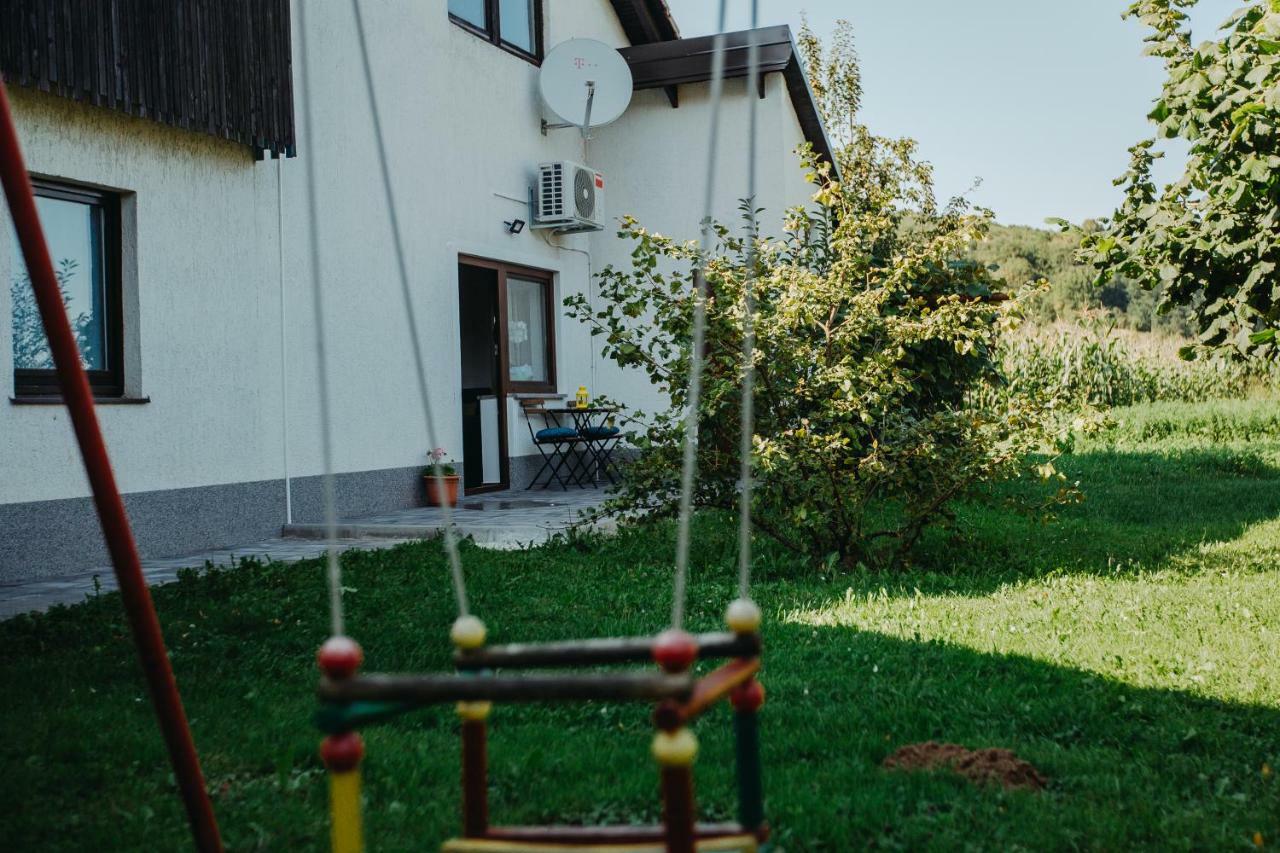 Apartman Vejama 조시프돌 외부 사진