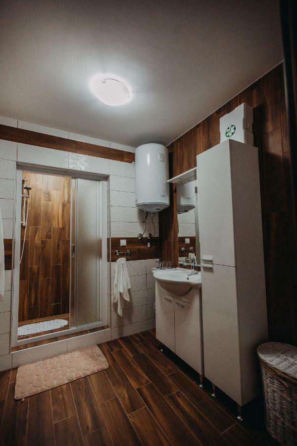 Apartman Vejama 조시프돌 외부 사진