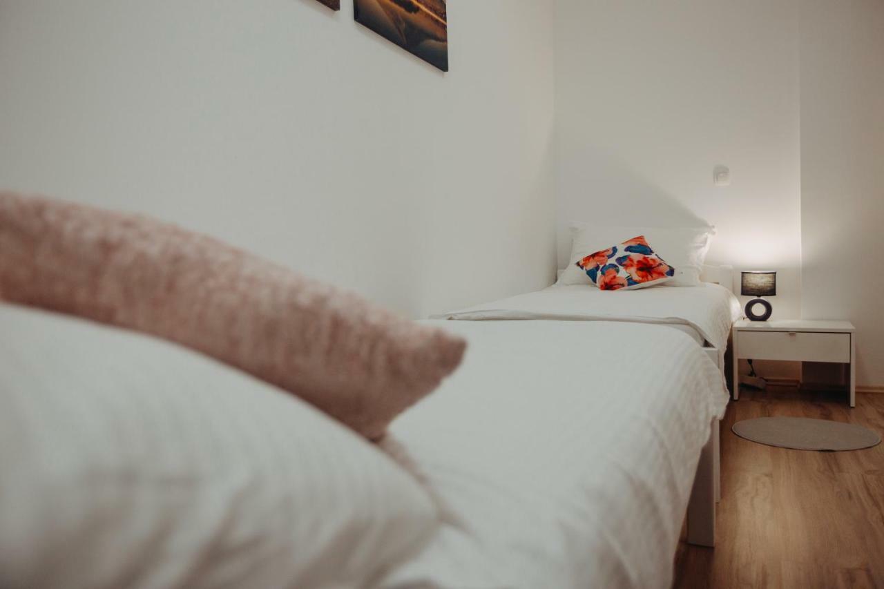 Apartman Vejama 조시프돌 외부 사진