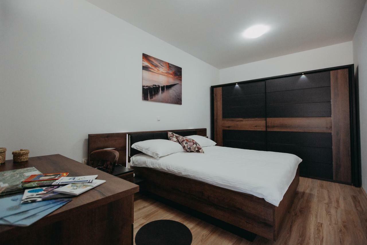 Apartman Vejama 조시프돌 외부 사진