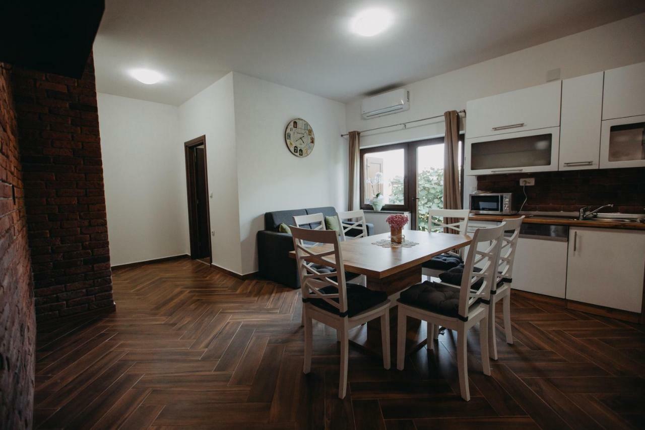 Apartman Vejama 조시프돌 외부 사진