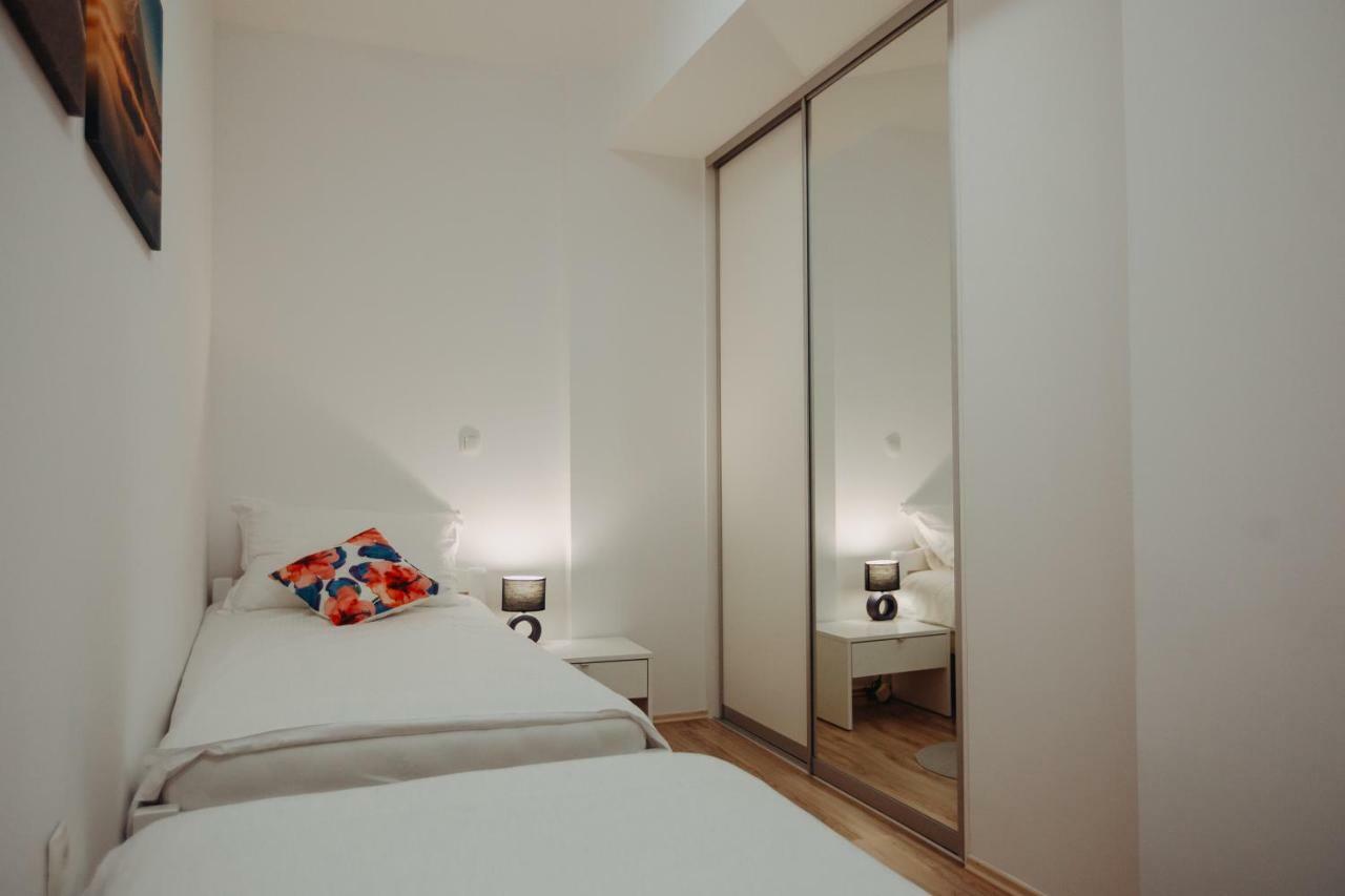 Apartman Vejama 조시프돌 외부 사진