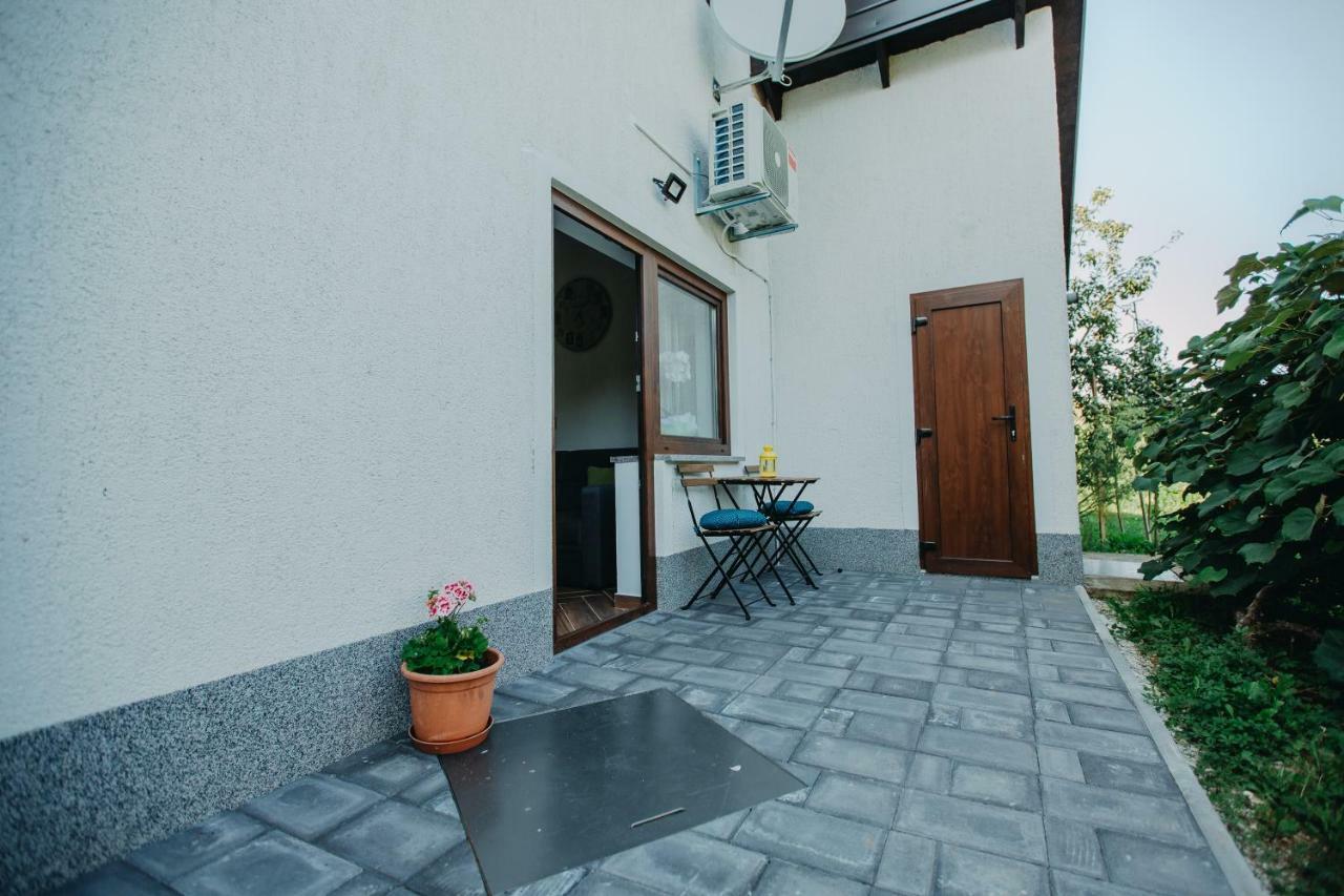 Apartman Vejama 조시프돌 외부 사진