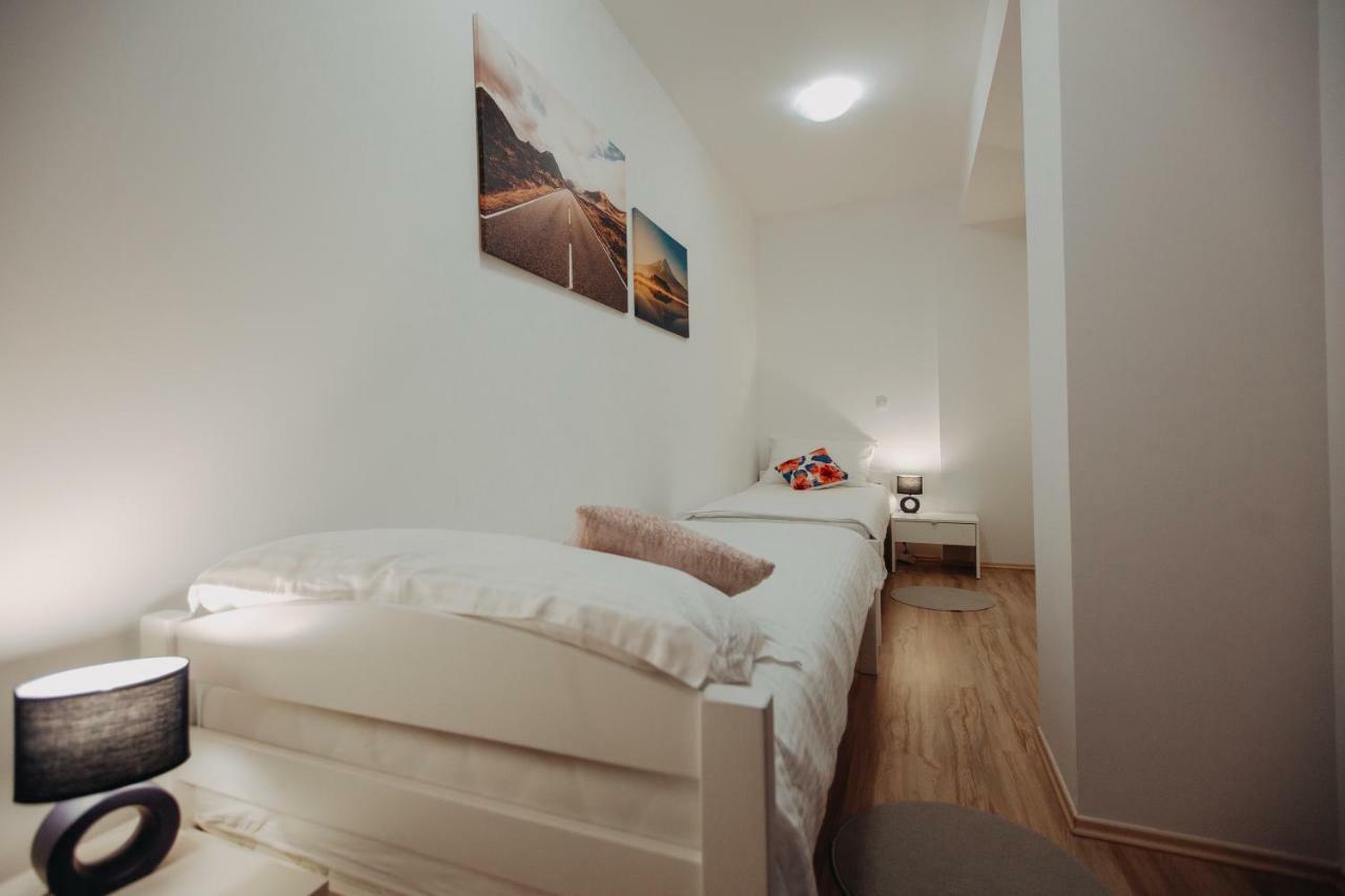 Apartman Vejama 조시프돌 외부 사진